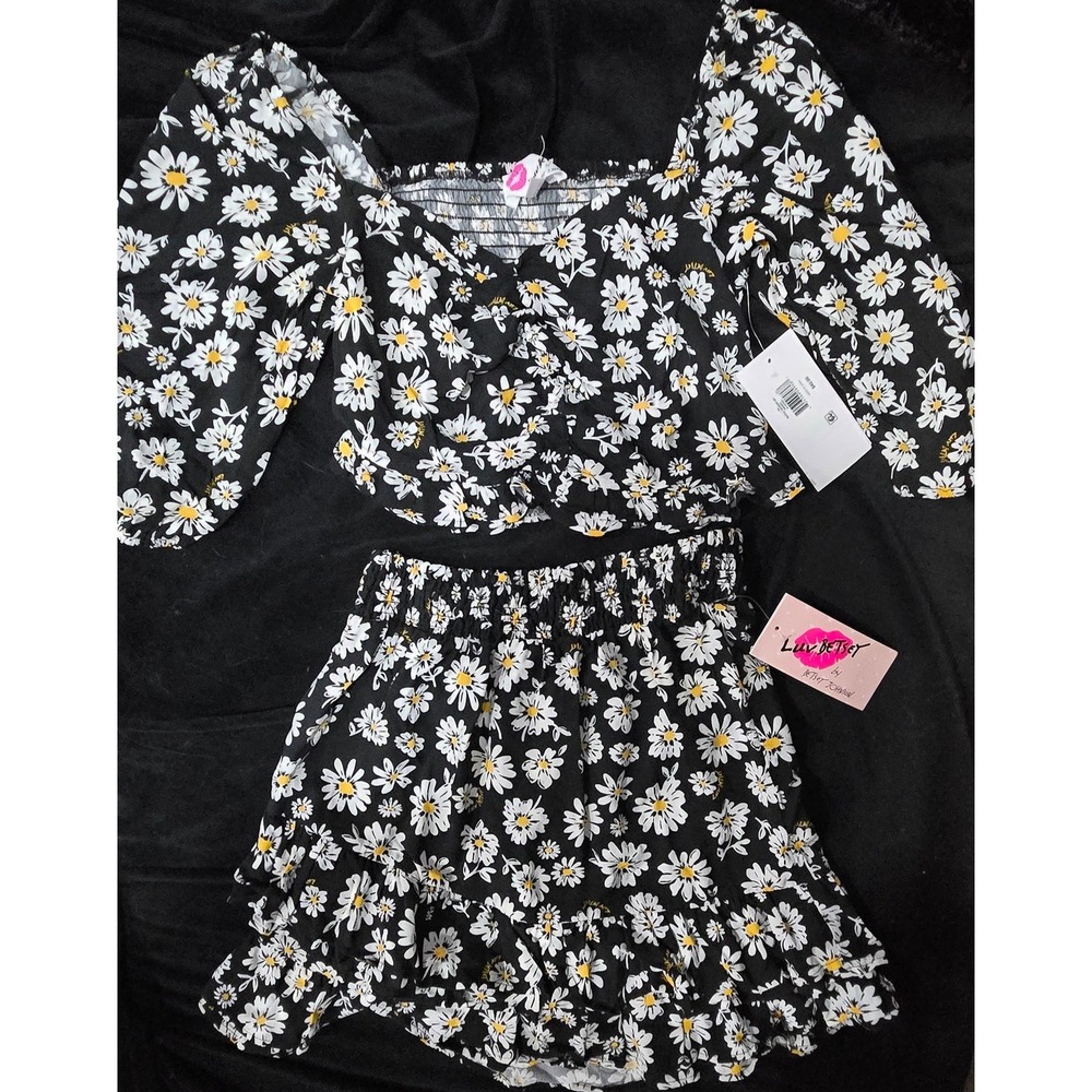 Luv Betsey by Betsey Johnson Daisy Floral 2 Piece Set Crop Top Skirt XS New